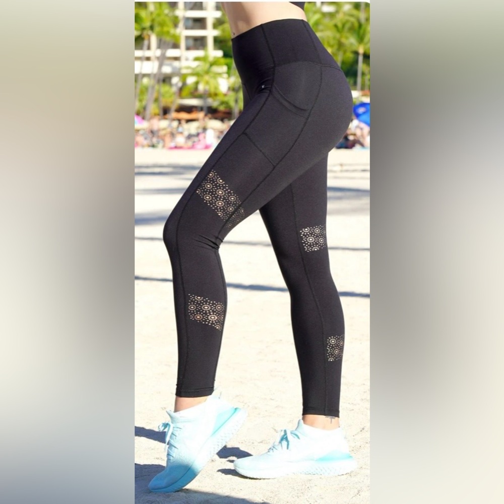 Love Fitness Black High-Waist Leggings with flower design holes on sides